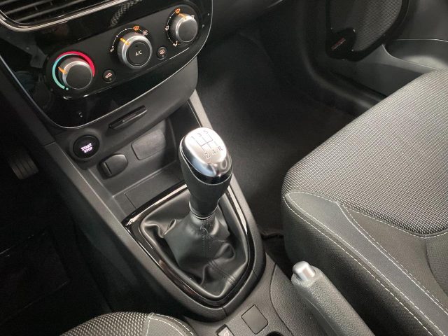 RENAULT Clio usata, con ESP