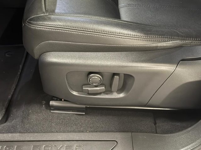 LAND ROVER Range Rover Evoque usata, con Cerchi in lega