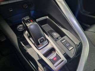 PEUGEOT 3008 usata, con Cruise Control