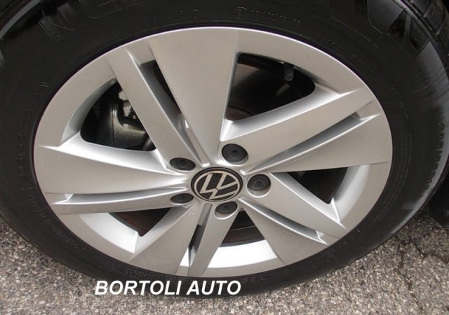 VOLKSWAGEN Golf usata, con Controllo trazione