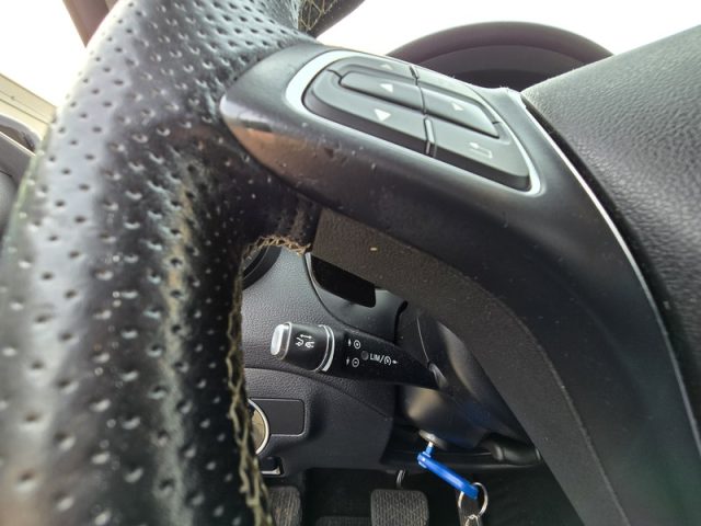 MERCEDES-BENZ CLA 200 usata, con Servosterzo