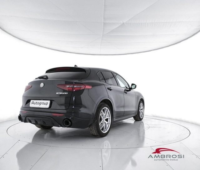 ALFA ROMEO Stelvio usata 2