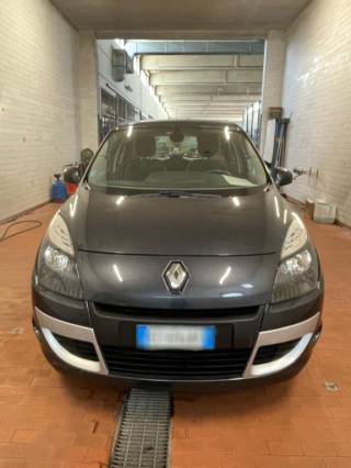 RENAULT Scenic usata, con Alzacristalli elettrici