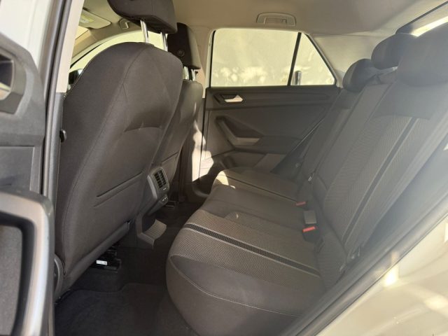 VOLKSWAGEN T-Roc usata, con Sensori di parcheggio posteriori