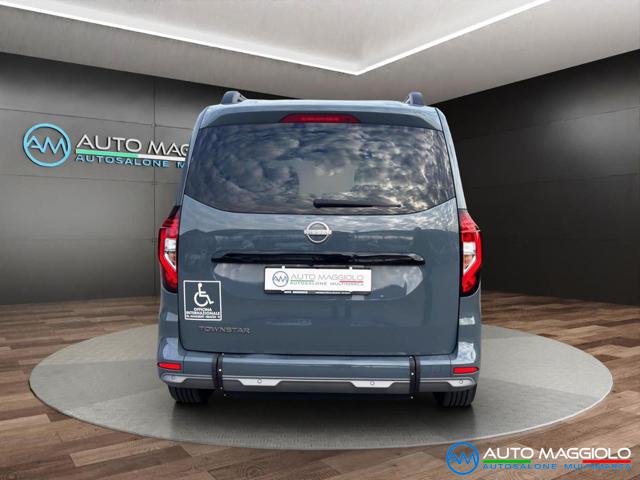 NISSAN Townstar usata, con Autoradio