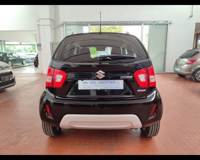 SUZUKI Ignis usata, con Autoradio