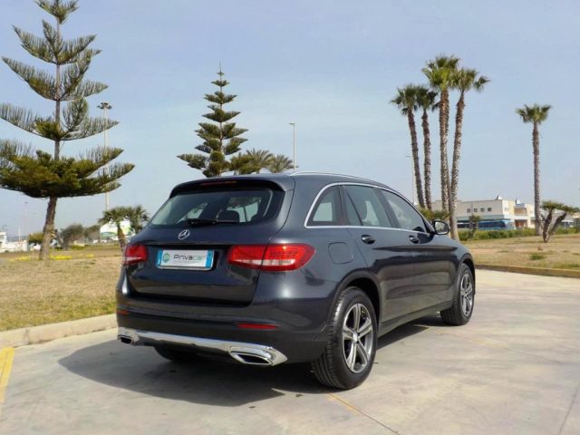MERCEDES-BENZ GLC 220 usata, con Sedile posteriore sdoppiato