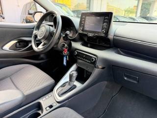 TOYOTA Yaris usata, con Lettore CD
