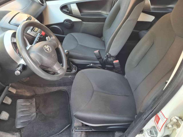 TOYOTA Aygo usata, con Boardcomputer