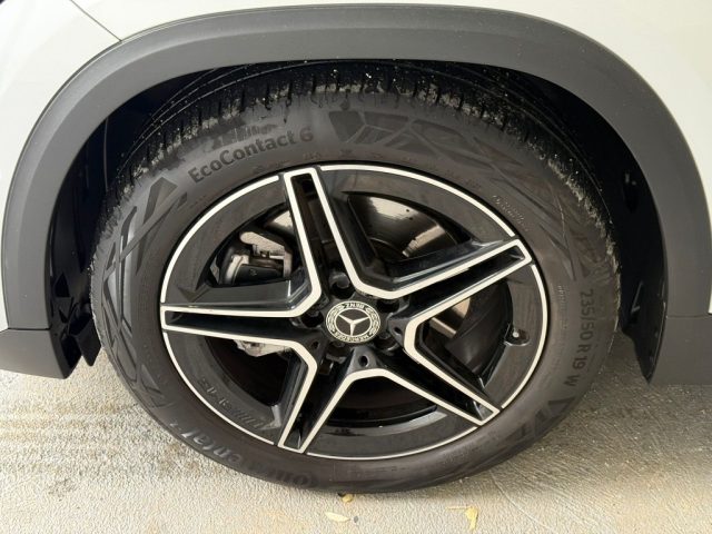 MERCEDES-BENZ GLA 200 usata, con Airbag testa