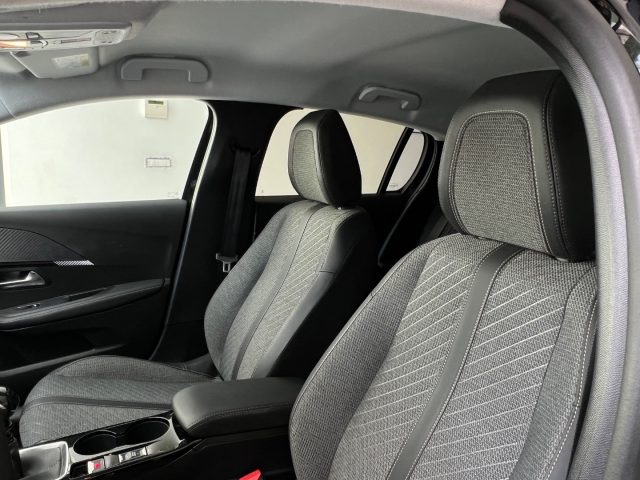 PEUGEOT 208 usata, con Airbag testa