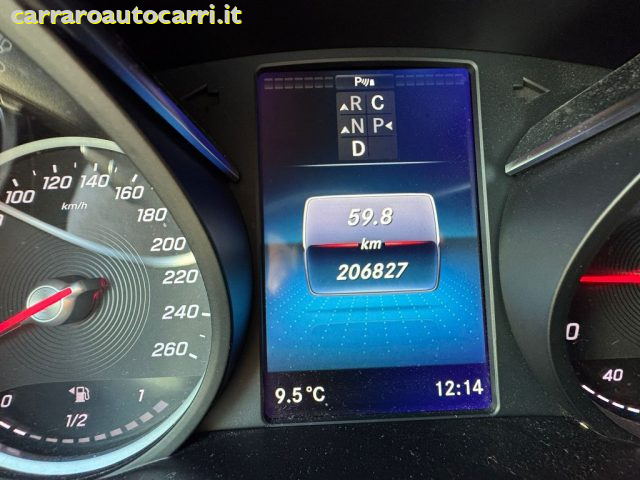 MERCEDES-BENZ V 250 usata, con Sensori di parcheggio posteriori