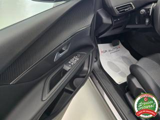 PEUGEOT 3008 usata, con USB