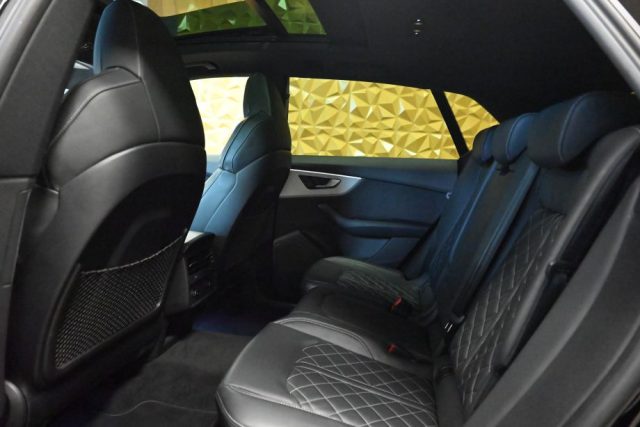 AUDI Q8 usata 29