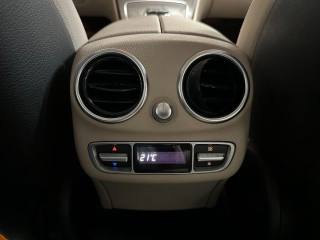 MERCEDES-BENZ C 220 usata, con Kit fumatori