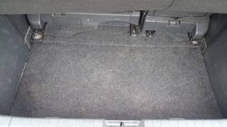 TOYOTA Yaris usata 111