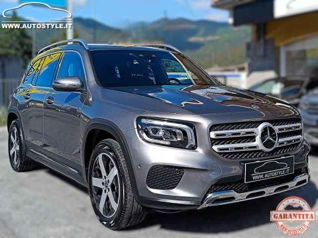 MERCEDES-BENZ GLB 200 usata, con Portapacchi