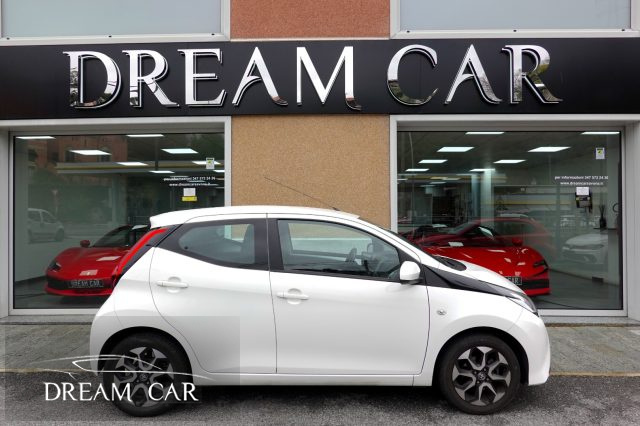 TOYOTA Aygo usata, con Autoradio