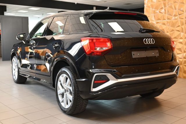 AUDI Q2 usata 170