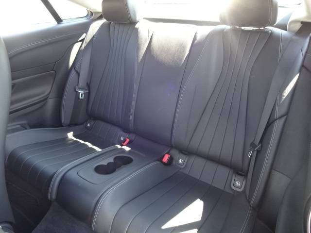 MERCEDES-BENZ E 220 usata, con Boardcomputer