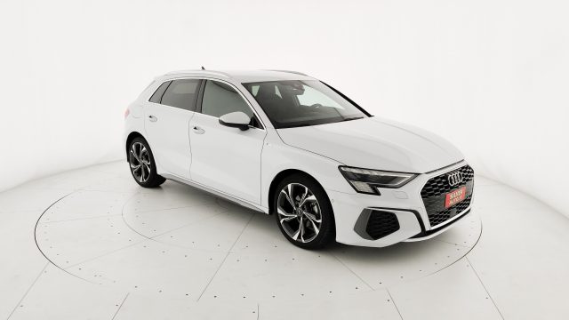 AUDI A3 usata, con USB