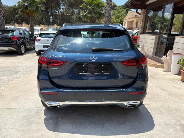 MERCEDES-BENZ GLA 200 usata, con Autoradio