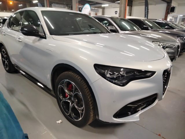 ALFA ROMEO Stelvio usata, con Cerchi in lega