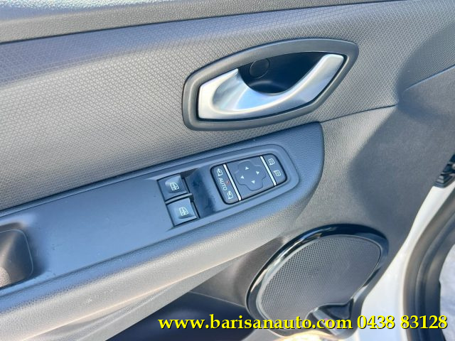 RENAULT Clio usata, con Chiusura centralizzata