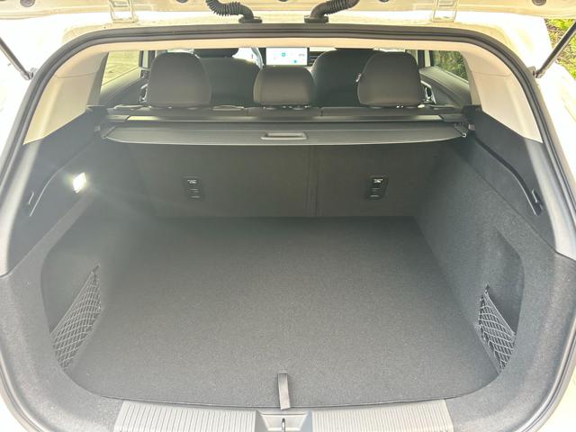 MG HS usata, con Boardcomputer