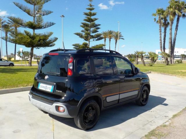 FIAT Panda Cross usata, con Alzacristalli elettrici
