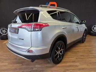 TOYOTA RAV 4 MY23 usata, con Autoradio