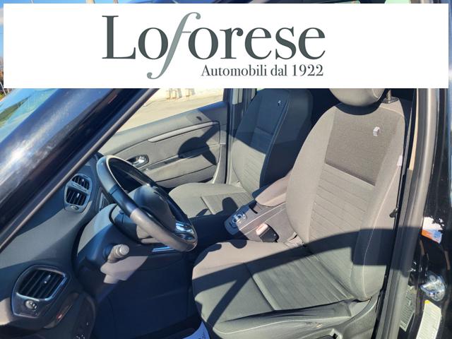 RENAULT Scenic usata, con Autoradio