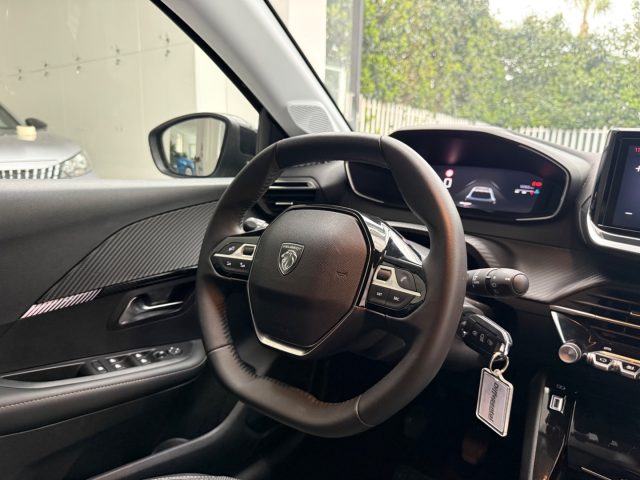 PEUGEOT 208 usata, con Sistema di navigazione