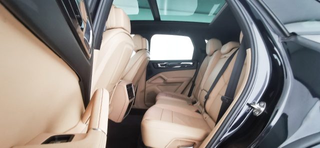 PORSCHE Cayenne usata, con Sensore di pioggia