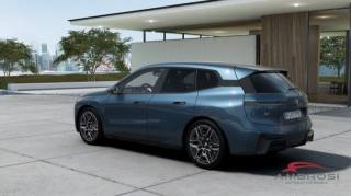 BMW iX usata 1