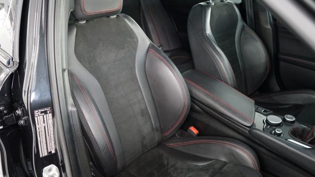 ALFA ROMEO Giulia usata, con Specchietto retrovisore con funzione antiabbagliamento