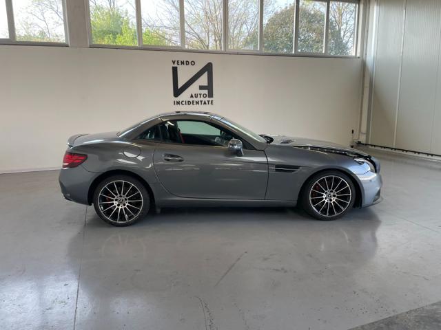MERCEDES-BENZ SLC 300 usata, con Chiusura centralizzata