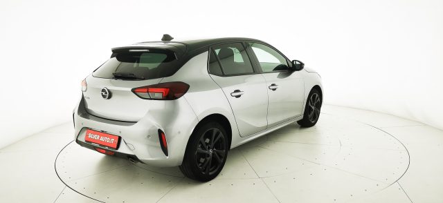 OPEL Corsa usata, con Boardcomputer