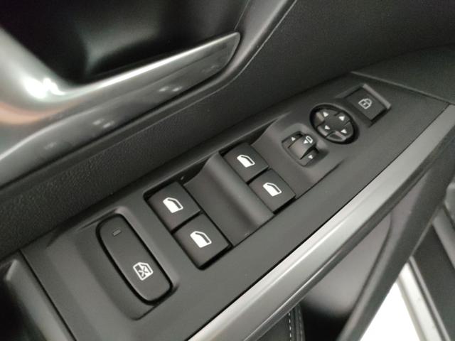 PEUGEOT 3008 usata, con Controllo vocale