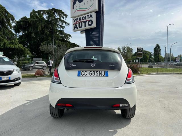 LANCIA Ypsilon usata, con Boardcomputer