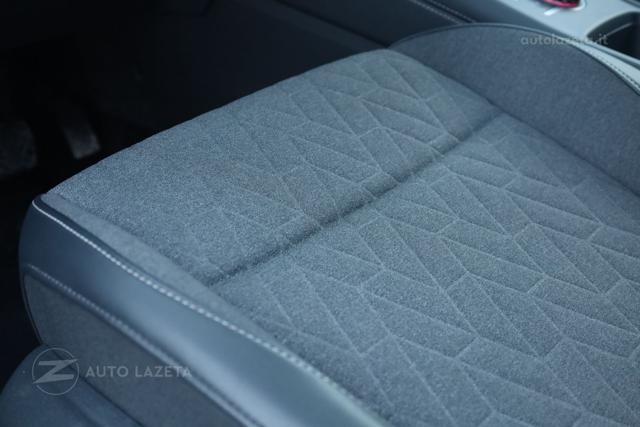 VOLKSWAGEN Tayron usata, con Apple CarPlay