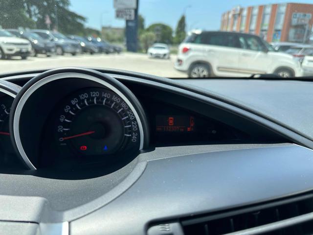 TOYOTA Verso usata, con Airbag testa
