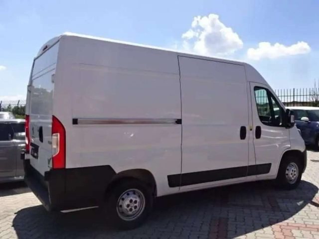 PEUGEOT Boxer usata, con Antifurto