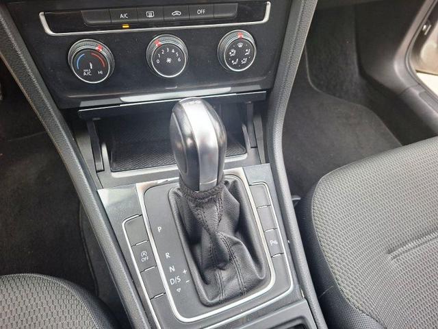 VOLKSWAGEN Golf usata, con Sedile posteriore sdoppiato