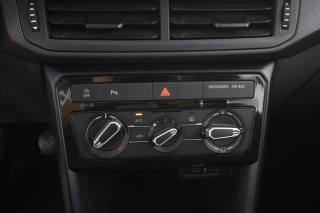 VOLKSWAGEN T-Cross usata 9
