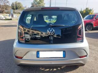 VOLKSWAGEN up! usata 7