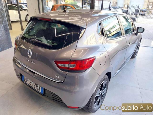 RENAULT Clio usata, con Chiusura centralizzata