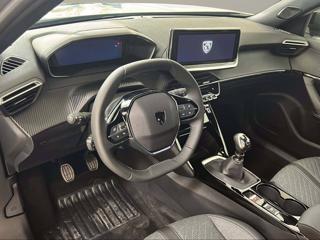 PEUGEOT 2008 usata, con Sistema di navigazione
