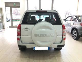 SUZUKI Grand Vitara usata, con Autoradio