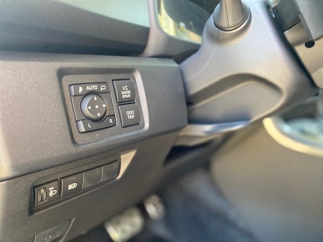 TOYOTA Yaris usata, con Sedili sportivi